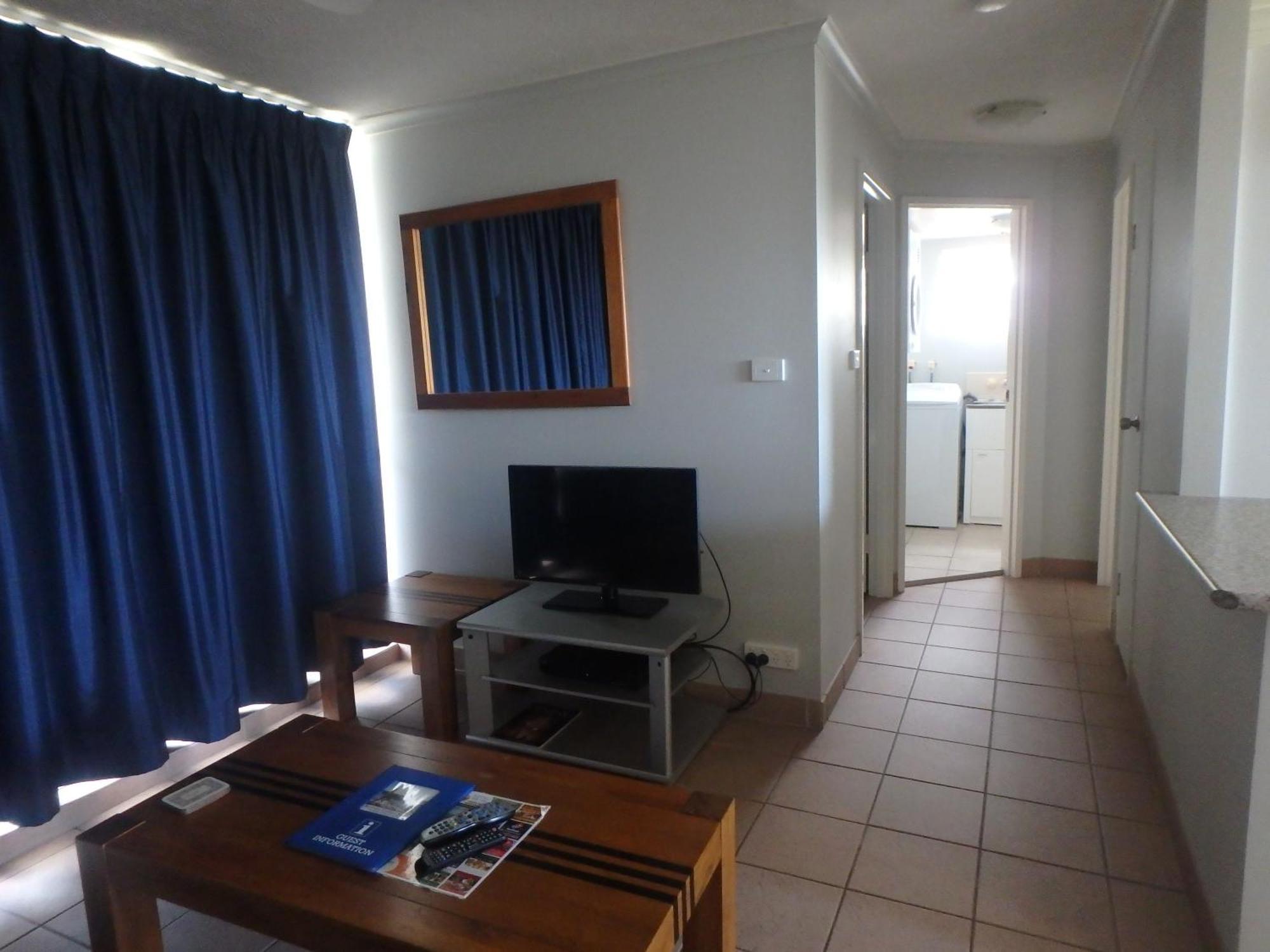 Burleigh Gardens North Hi-Rise Holiday Apartments Голд-Кост Номер фото