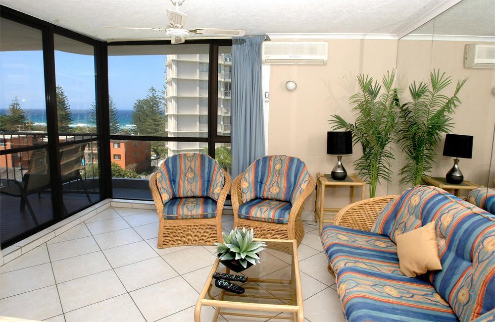 Burleigh Gardens North Hi-Rise Holiday Apartments Голд-Кост Екстер'єр фото